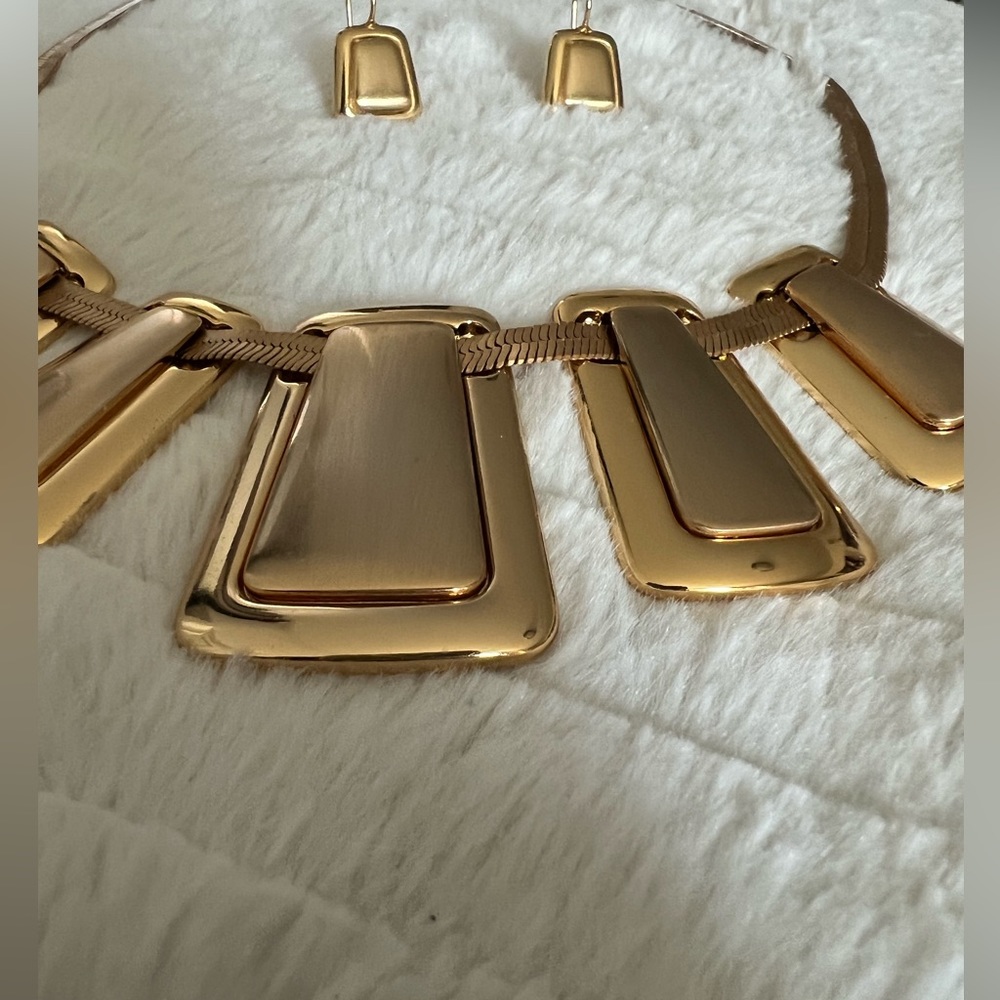 Brighton RETIRED Trendoro Necklace & Earrings